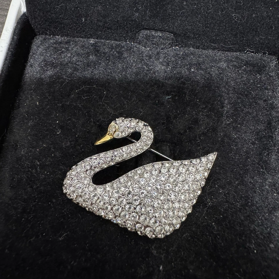 Beautiful Swarovski Pave Crystal Iconic Swan Brooch Pin Original Box Nordstrom - Image 3 of 4