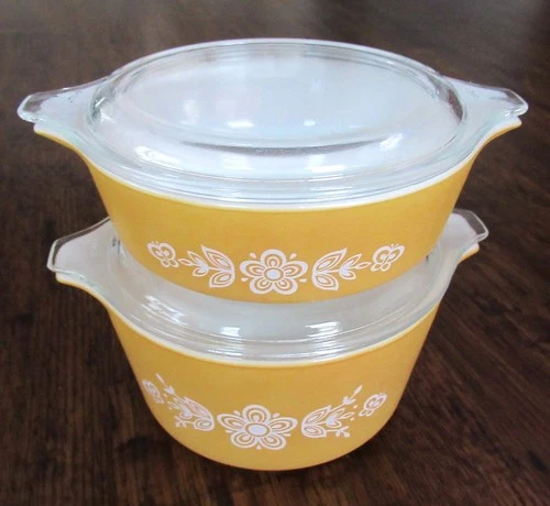 Vintage Pyrex Butterfly Gold Covered Casserole Dish Set 471 and 473 Pint & Quart