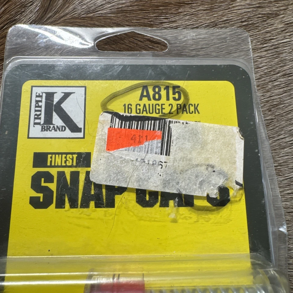 Tapas a Presión Marca Triple K A815 Calibre 16 (Paquete de 2) Hecho en Italia Nuevo de Lote Antiguo No Abierto Foto 3 de 4