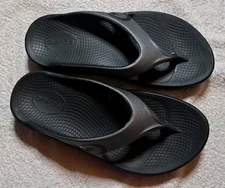 OOFOS OOriginal Flip Flop Women's 8 Men’s 6 Unisex Black Comfort 