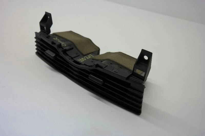 2004-2006 MAZDA RX8 CENTER DASH AIR CONDITIONING AC VENTS Foto 3 de 4