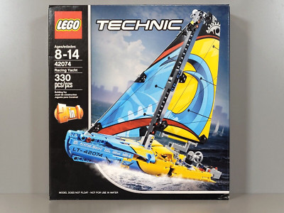 New LEGO Technic Racing Yacht 2018 (42074) Building Kit 330 Pcs