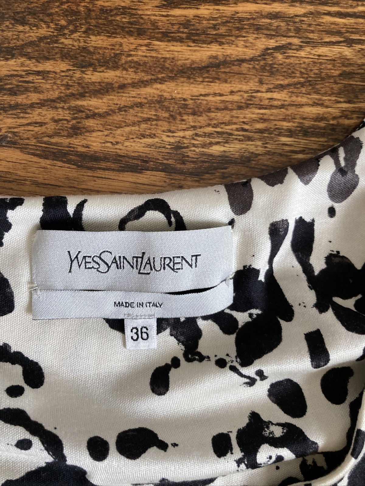 Top Yves Saint Laurent xs taglia 36