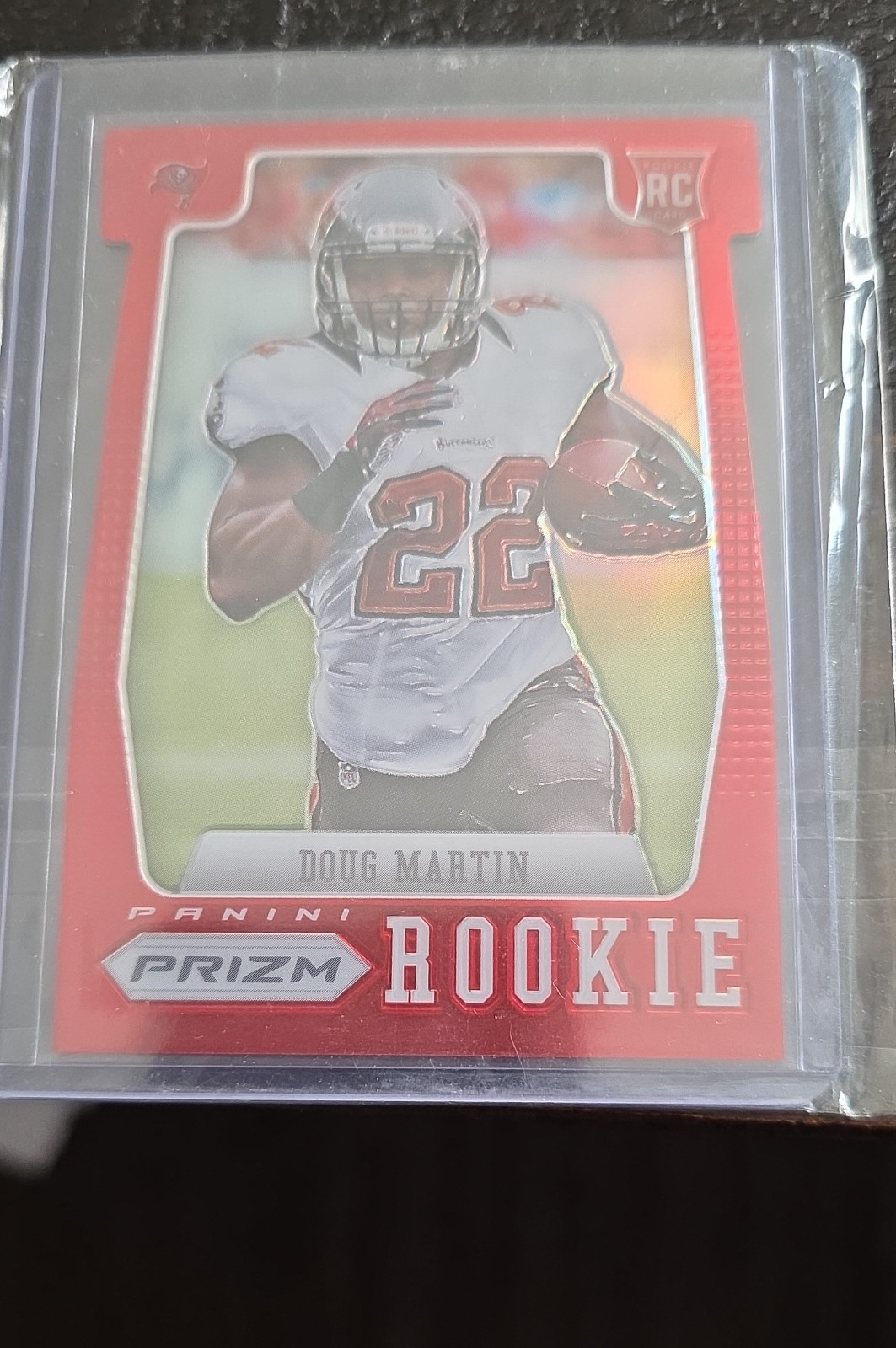 2012 Panini Prizm - Doug Martin #212 Red Prizm Die-Cut (RC)