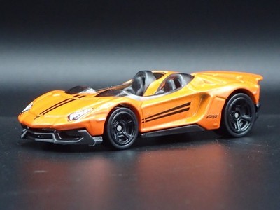 2019-2021 LAMBORGHINI AVENTADOR J SUPER CAR 1:64 SCALE DIORAMA DIECAST MODEL CAR