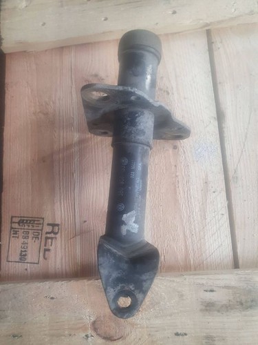 Volkswagen PASSAT B5 1998 Vorne links Halterung Stoßstange Stoßfänger vorne