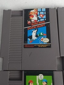 Vintage Nintendo NES Sports Cartridge lot of 4 Baseball, Soccer, Track & Field 