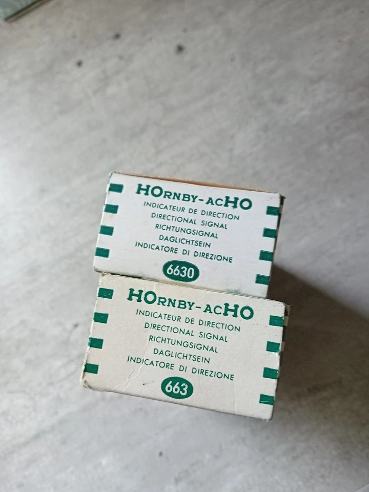 MECCANO/HORNBY HO 6630 LOT 2 INDICATEURS DE DIRECTION 2 FEUX AVEC BOITE BEL ETAT - Photo 4/4