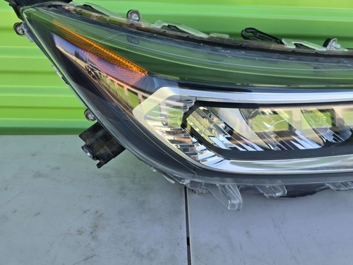 TOYOTA RAV4 TRD 19-22 OEM FRONT RIGHT PASSENGER LID HEADLIGHT LAMP ASSEMBLY - Picture 4 of 10