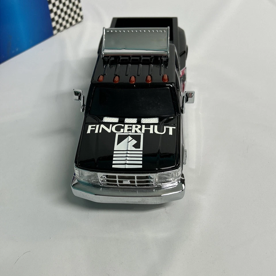 Derrike Cope Action Racing Platinum 1:24 Scale Dually Bank (collectible) - Image 3 of 4