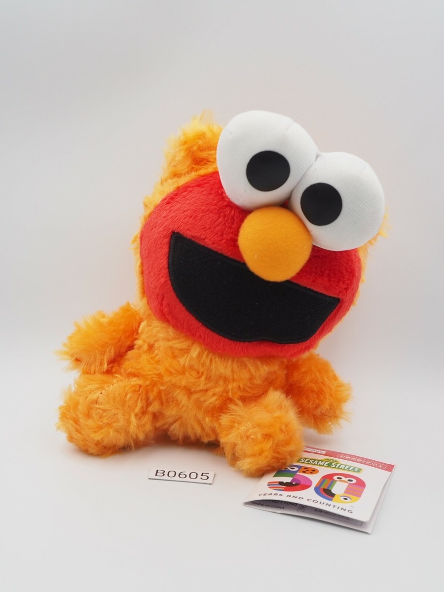 Elmo Sesame Street B0605 Furyu 2020 Hood Plush 6