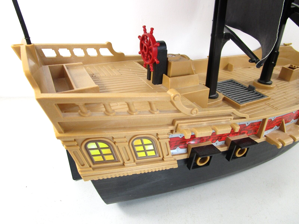 Playmobil 6678 Bateau De Combat Pirate - Occasion (check Description)
