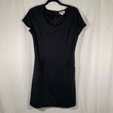 Loft Ann Taylor Dress Women’s 10 Black Short Sleeve Partial Zip Back Knee Length