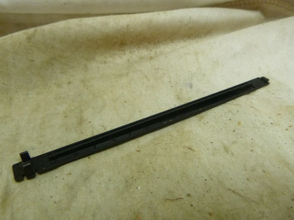 04-07 Chrysler Dodge Durango Charger Magnum Navegación Tapicería Cubierta P56038646 Foto 2 de 4