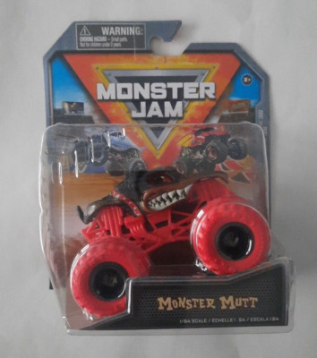 Monster Jam Truck MONSTER MUTT 1:64 Series 36 RARE 2024 Ruff Crowd