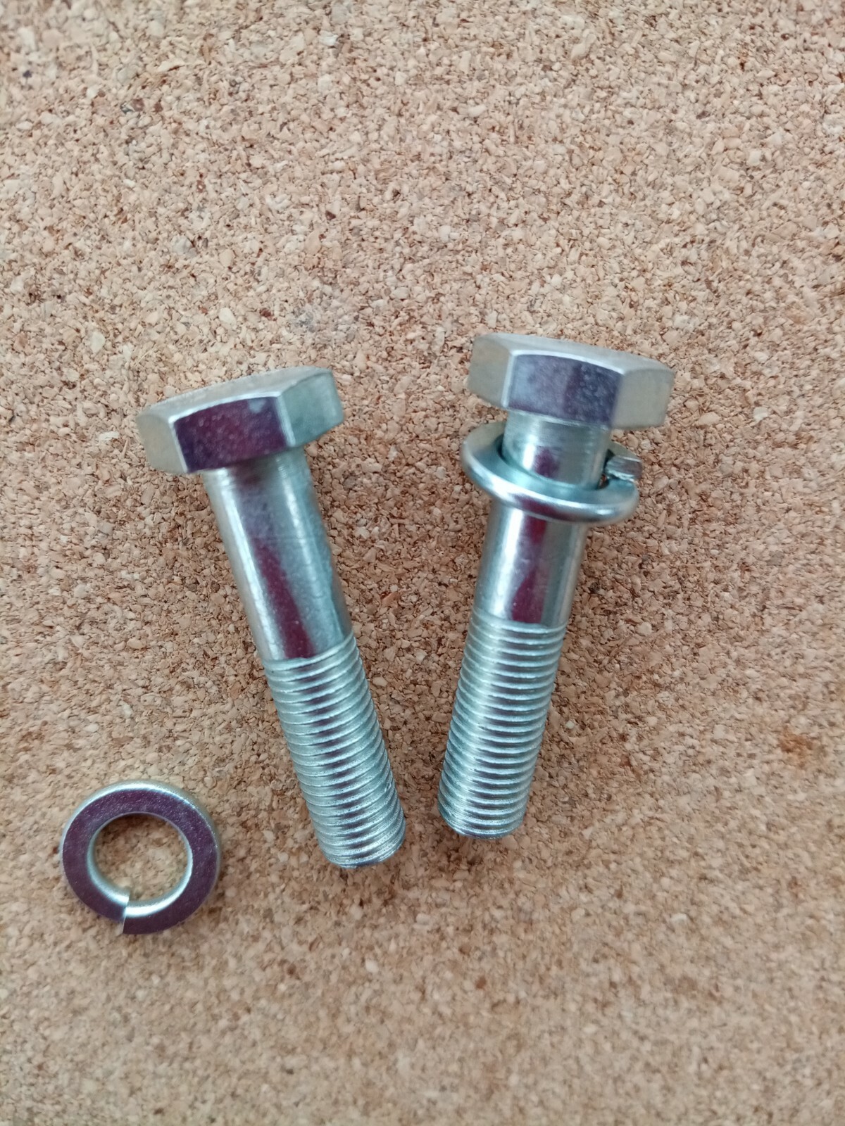 Triumph Motorcycle 2 Axle Cap Bolts & Spring Washers 971070 Cie eBay