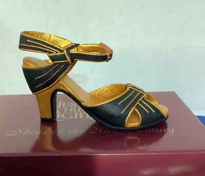 1999 Just the Right Shoe by Raine Willitts - The Rising Star with box & COA