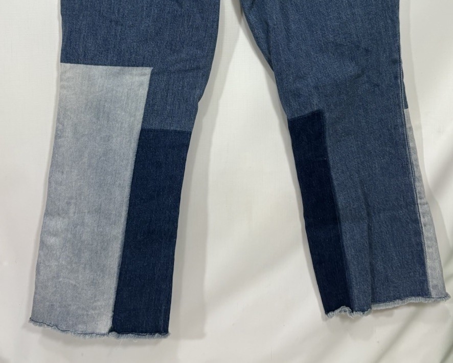 Universal Thread Jeans Patchwork 14 Frayed Kick B… - image 5