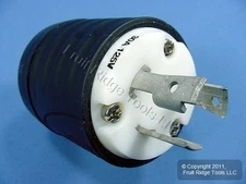 Pass & Seymour L530-P White 30A Twist Turn Locking Plug NEMA L5-30P 125V Box