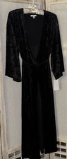 NEW H By Halston Robe Women S/M Long Velvet Black Pockets Belted 3/4 Sleeves NWT