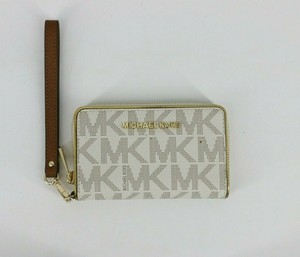 tan mk wallet