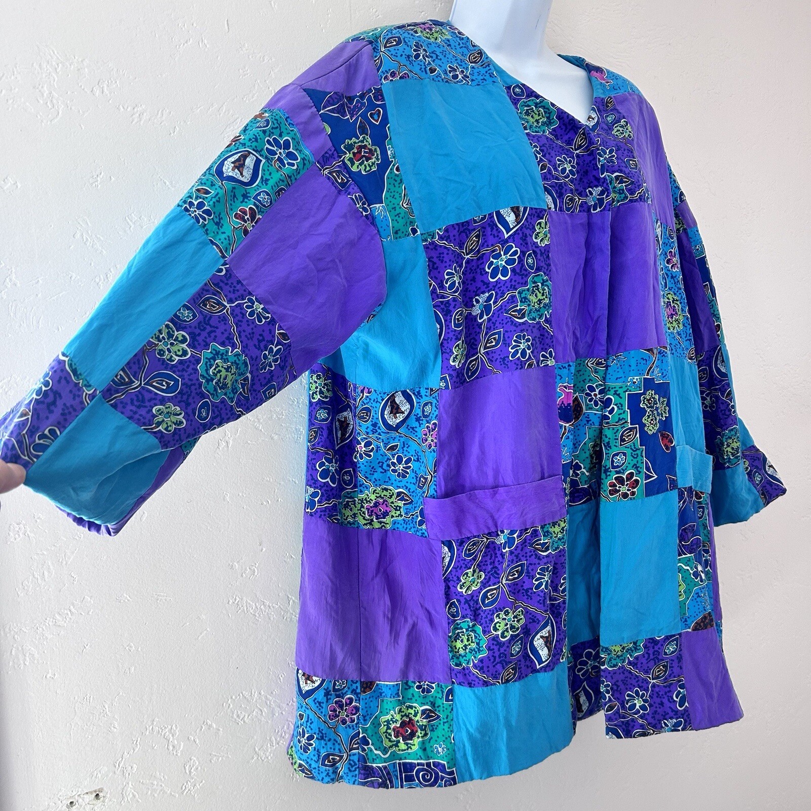 Vintage Silk Patchwork Single Button Jacket Size … - image 3