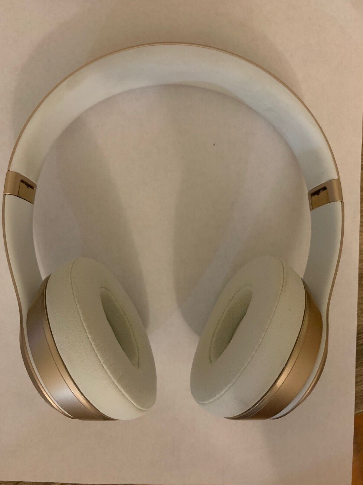 Beats by Dr Dre SOLO2 WIRELESS GOLD