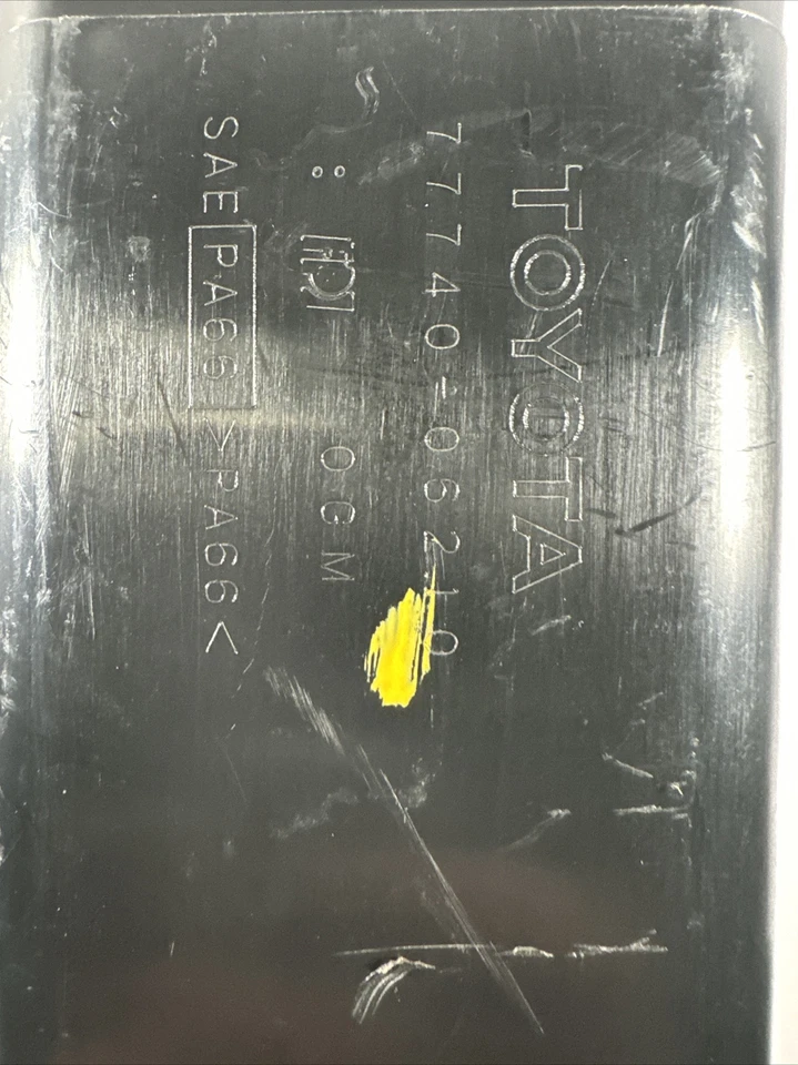 2007-2011 Toyota Camry Fuel Vapor Evaporator Emission Canister 77740-06210 OEM Foto 3 de 4