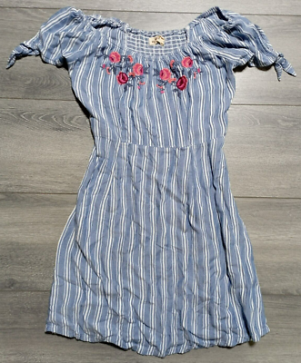 Hollister Dress JUNIOR Small Striped Embroidered Floral Spring Summer  Womens | eBay