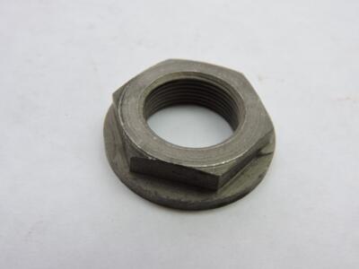 90179-18172 NOS Yamaha Nut DT250 -D -E -F DT400D IT250 -E -F YZ250C S67s