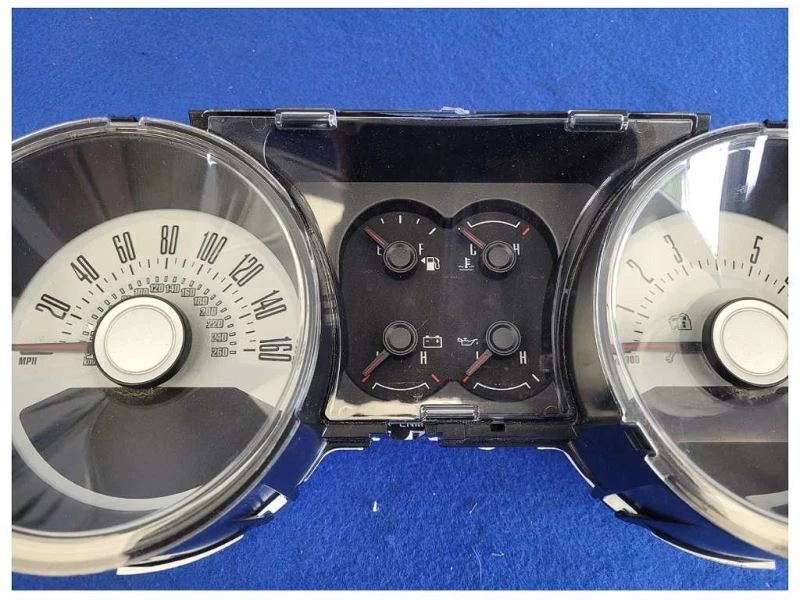 2011 Ford Mustang GT 5.0L S197 Guage Cluster Speedometer Dash 78k Miles 2532 - Image 3 of 4