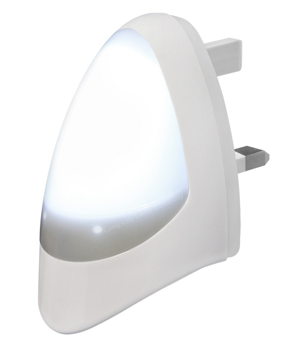 Automatic Childrens LED Night Light Plug in Dusk to Dawn Mains Night Light