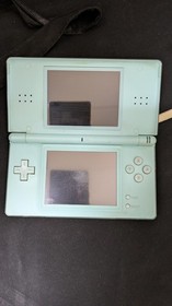 Nintendo DS Lite Mint Green w/ Charger AC Adapter