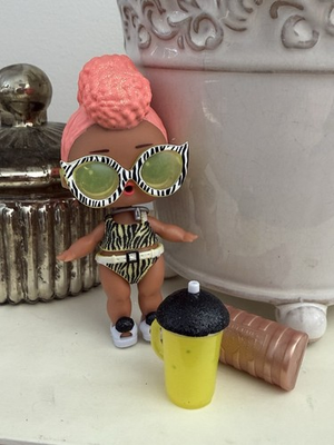 #ad LOL Surprise Lights Glitter Series Yacht B.B. doll $8.00