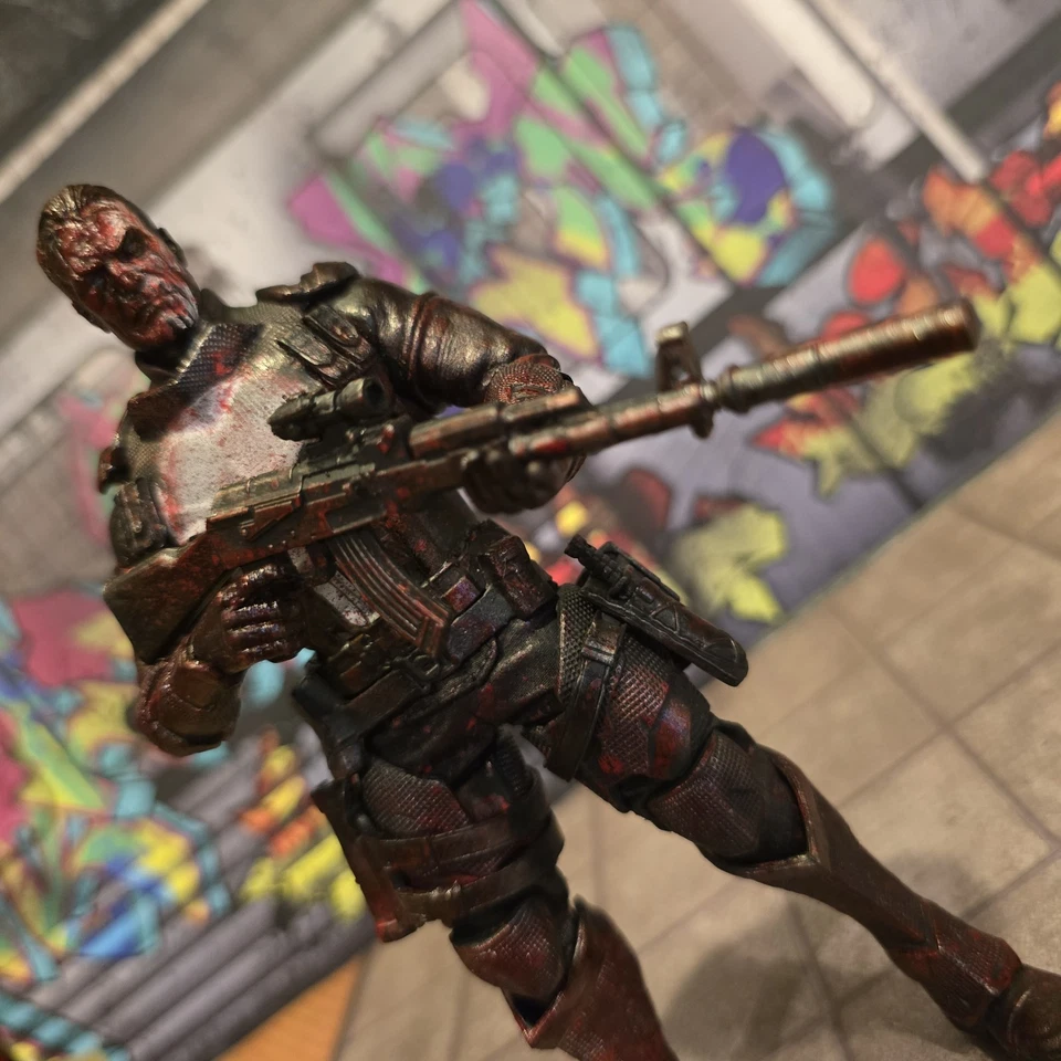 Mezco One 1:12 Punisher & Marvel Legends Wolverine Custom 6" Spiderman Lote Foto 3 de 4