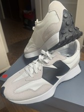 New Balance 327 Trainers Mens EU 43 White Bla...