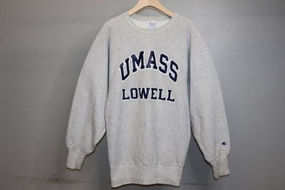 Vintage 90s Champion Reverse Weave University Of Massachusetts Vintage 90s Champion Reverse Weave University Of Massachusetts