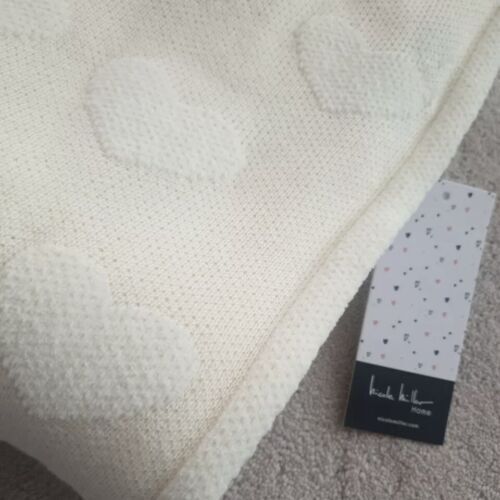 Nicole Miller Beige Cream Ivory Hearts 50 x 60 Throw Blanket Artelier - Picture 3 of 9