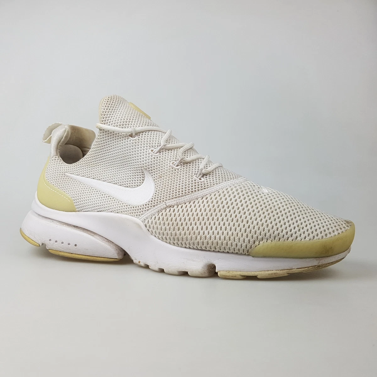 Presto sales fly white