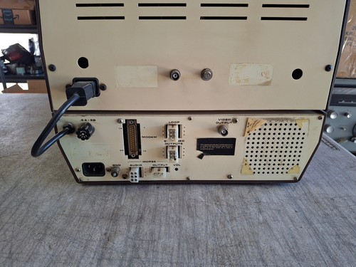 Hal DS-3100 ASR Teletyp Komunikacja RTTY/CW Terminal Klawiatura Szynka Radio - Zdjęcie 13 z 17