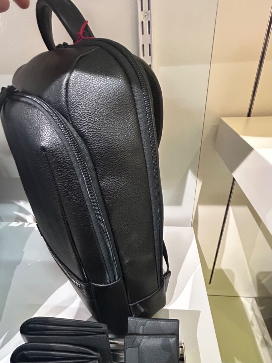Tumi FOXWOOD 100 LEATHER 16.5” Medium Laptop Backpack Tumi FOXWOOD 100 LEATHER 16.5” Medium Laptop Backpack