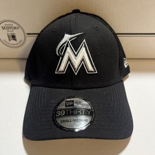 Miami Marlins Black S/M New Era 39THIRTY Fitted Hat