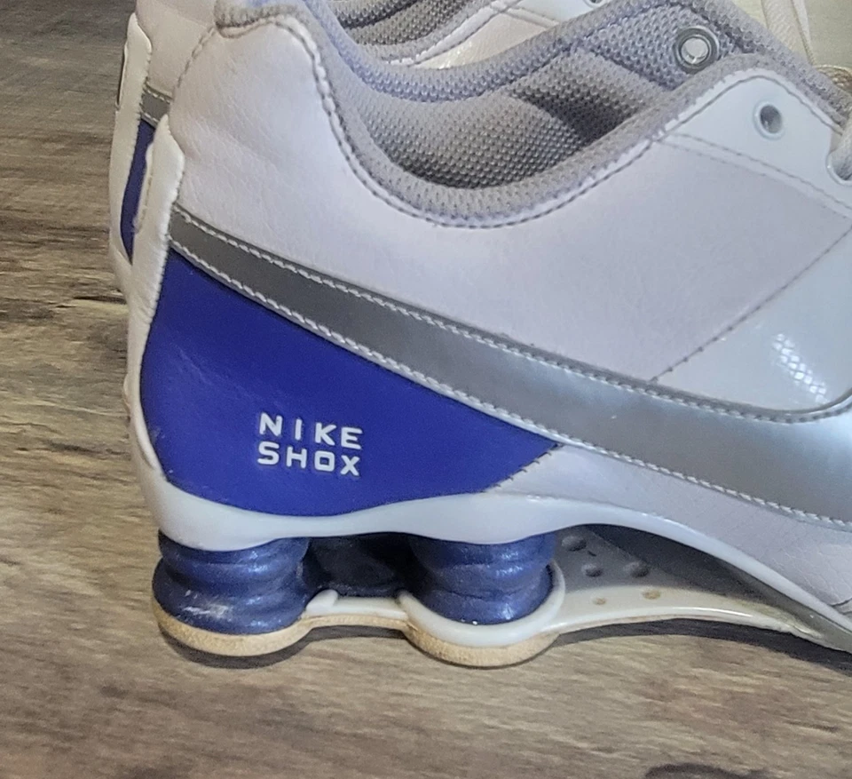 Nike Shox Deliver 317549-104 Para mujeres Blanco Azul Cuero Tenis Zapatos Talla 8.5 Foto 2 de 4