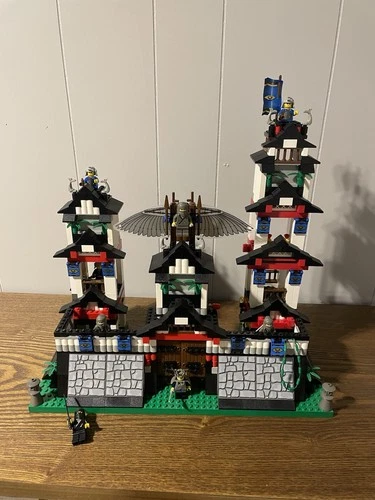 New ListingLEGO Castle: Flying Ninja’s Fortress (6093) Vintage Classic