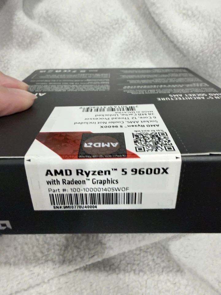 AMD Ryzen 5 9600X 6-Core 5.4GHz 12-Thread Socket AM4 Processor (100-100001405) - Image 2 of 3