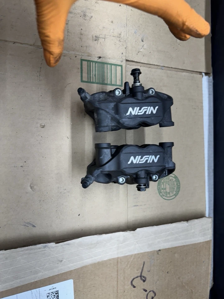 Pinzas de freno delanteras Kawasaki Ninja ZX6R 636 2013-2023 Foto 2 de 4