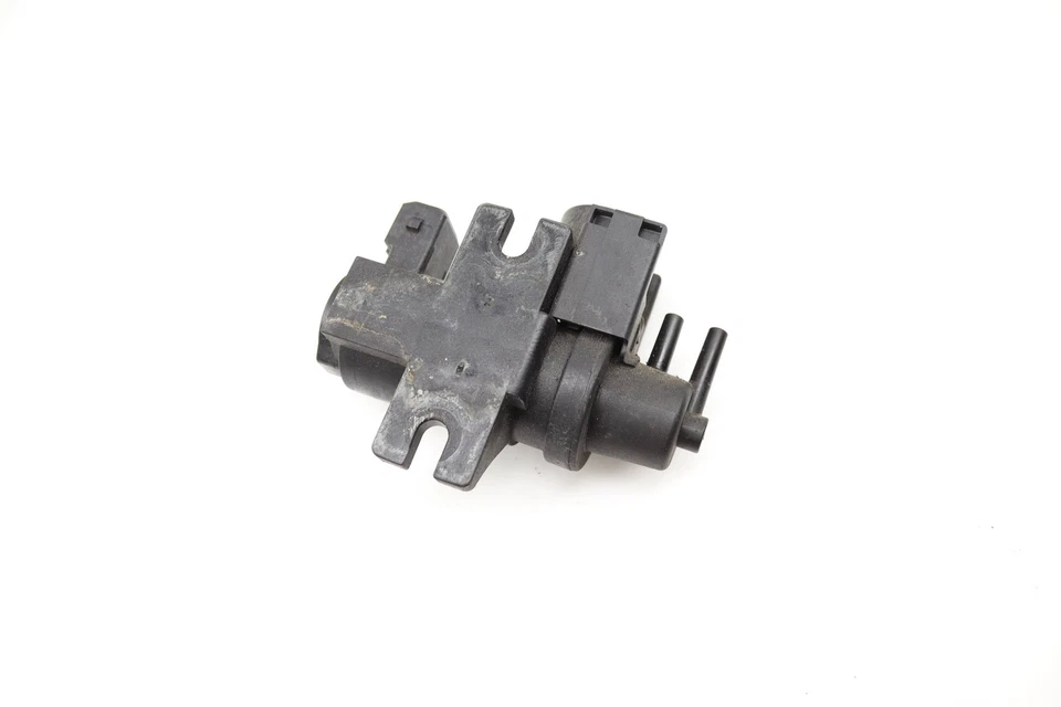 BMW 740LI XDRIVE 2013-2015 - Solenoide de presión Boost 7649407 Foto 2 de 4