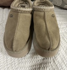 UGG Tazz Women's Size 9 Suede Platform Clog - Color Camel