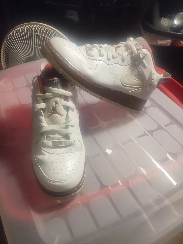 '08 Nike Air Jordan Fusion AFJ 6 5/8th 343095-161 para hombre talla 7,5 blanco rojo universitario Foto 2 de 4