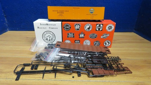KIT DE VAGÓN DE CARGA MODERNO O INTERMOUNTAIN 1994 COSTA DEL PACÍFICO 595034    | Zustand: Used